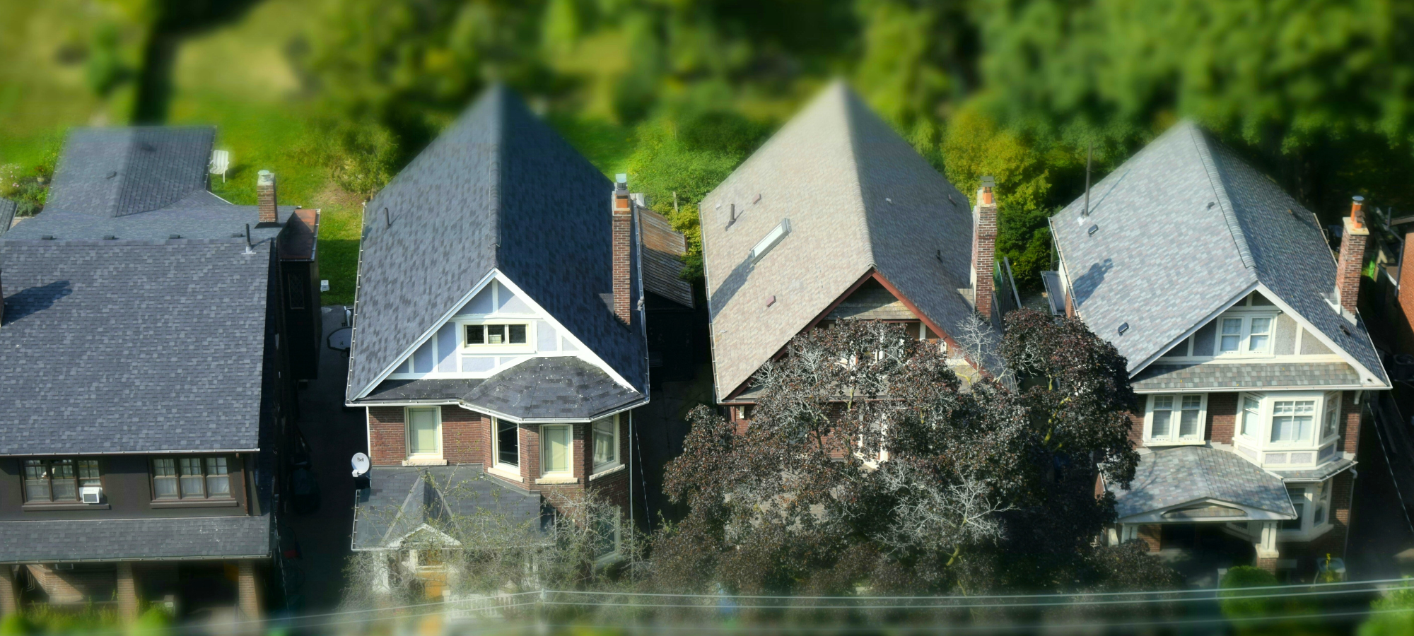 BG 6 - Aerial view roofs